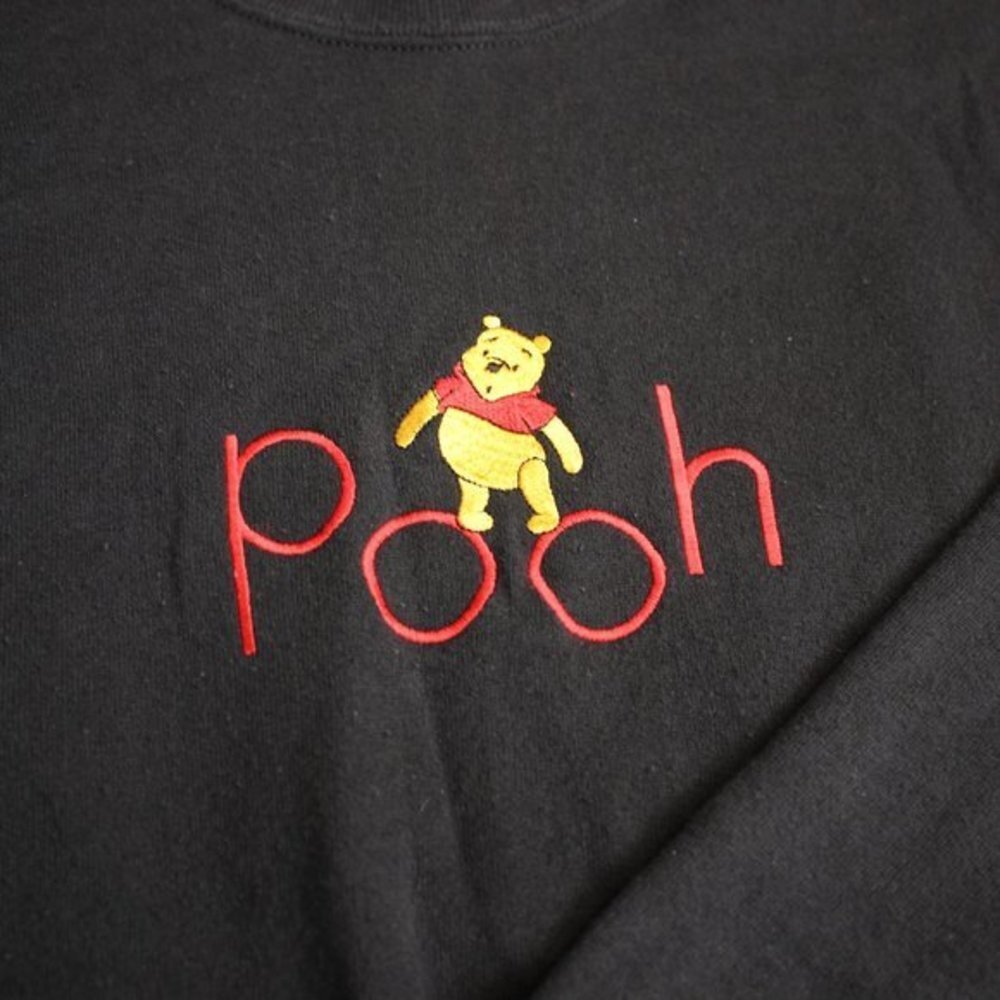 Vintage Winnie the Pooh Embroidered Sweatshirt Size M - Picture 2 of 5